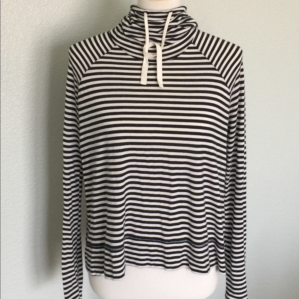 SALE - HOLLISTER NWOT Black white striped hoody